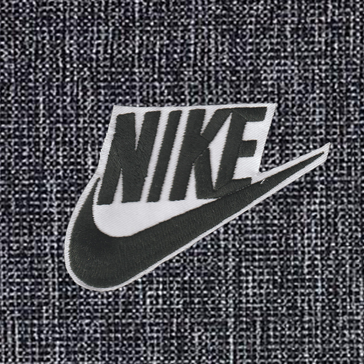 Patch Toppa Replica Marchio NIKE Ricamata Termoadesiva o da Cucire SMALL 5,5 X 4 CM